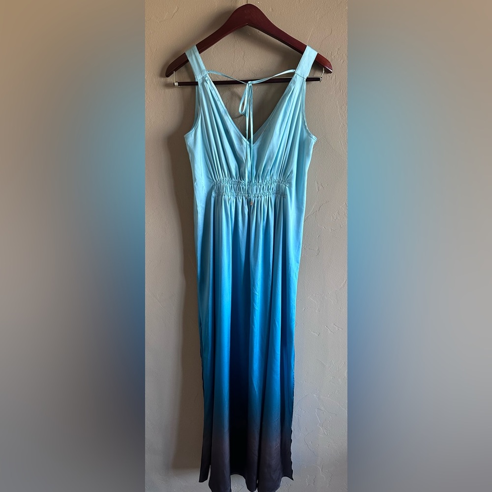 White House Black Market Ombré Maxi Dress! - Picture 8 of 10
